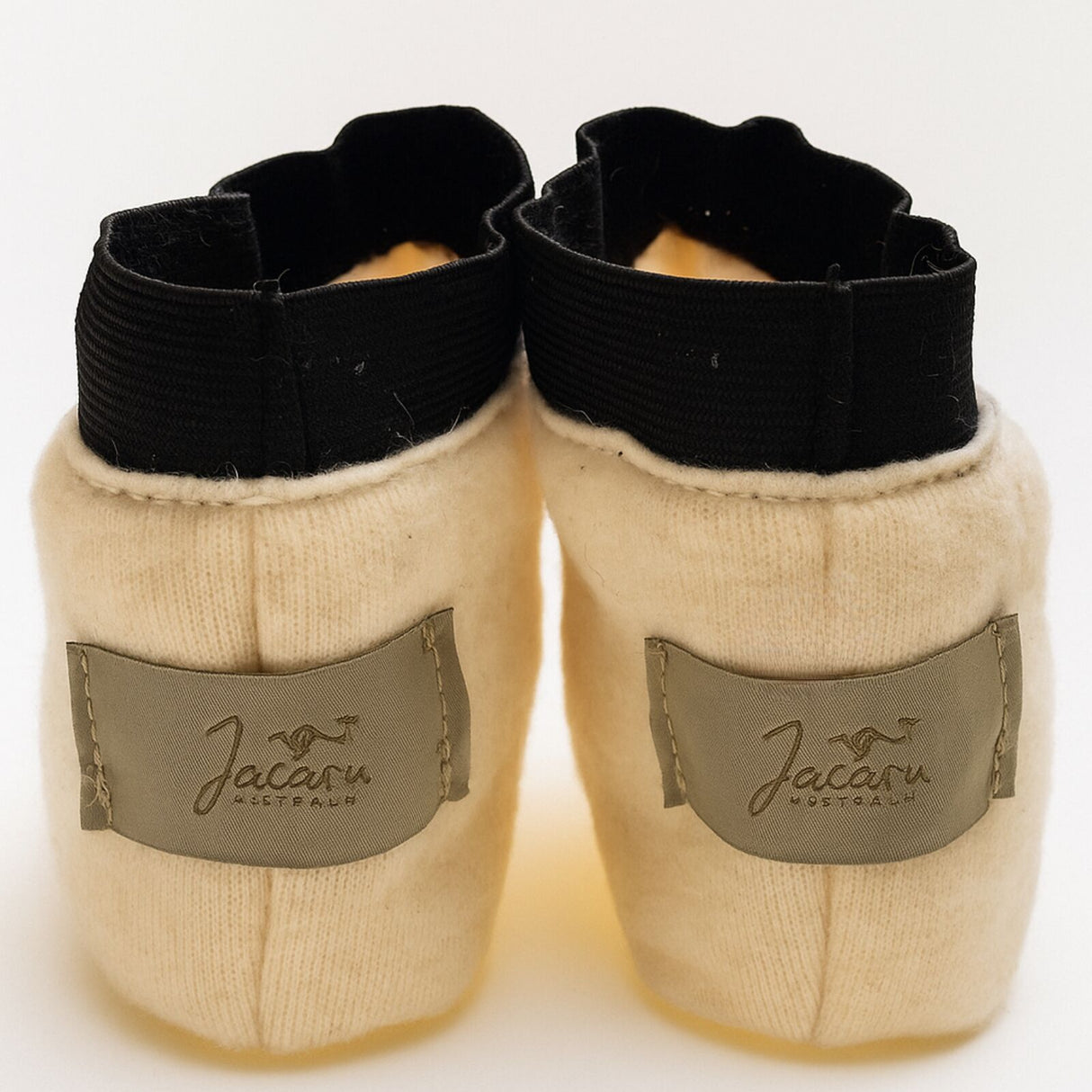 JACARU 100% Australian Sheepskin Wool Slippers - Winter Foot Warmers - Cream