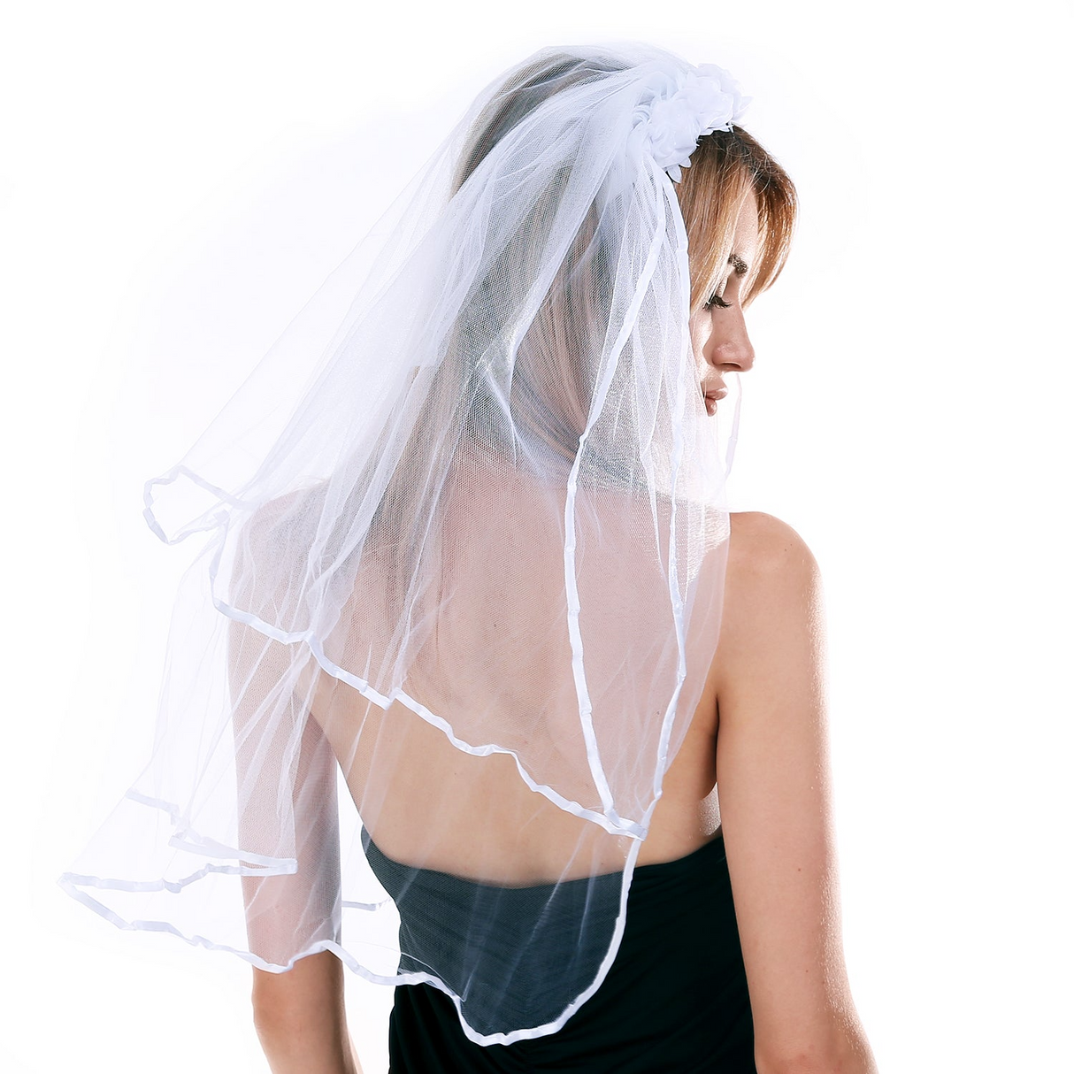 BRIDE TO BE VEIL HEADBAND White Hens Party Flowers Bridal Shower Bachelorette