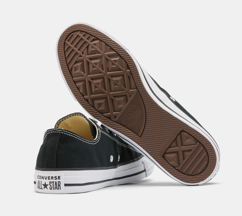 Converse Unisex Chuck Taylor All Star Low Top Sneakers in Black
