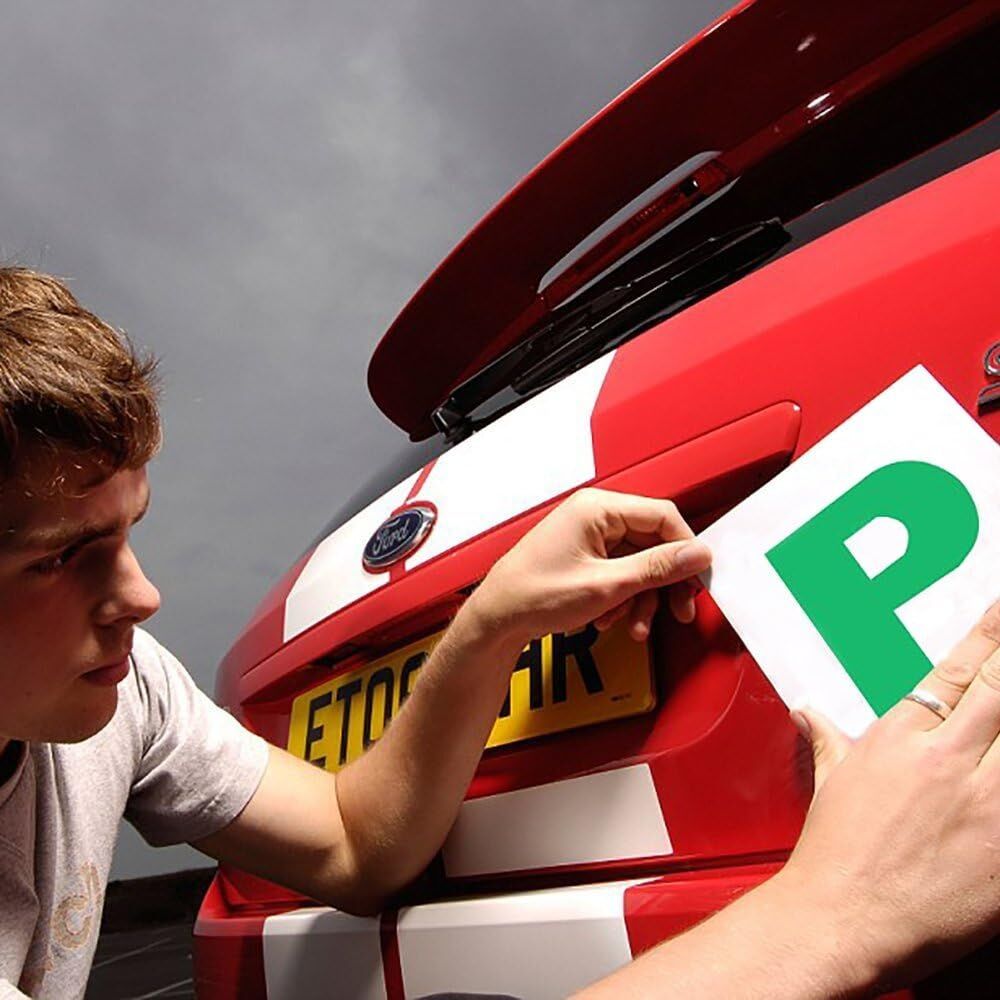 2x Magnetic GREEN P PLATES Probationary Car Window Signs for NSW (New South Wales)