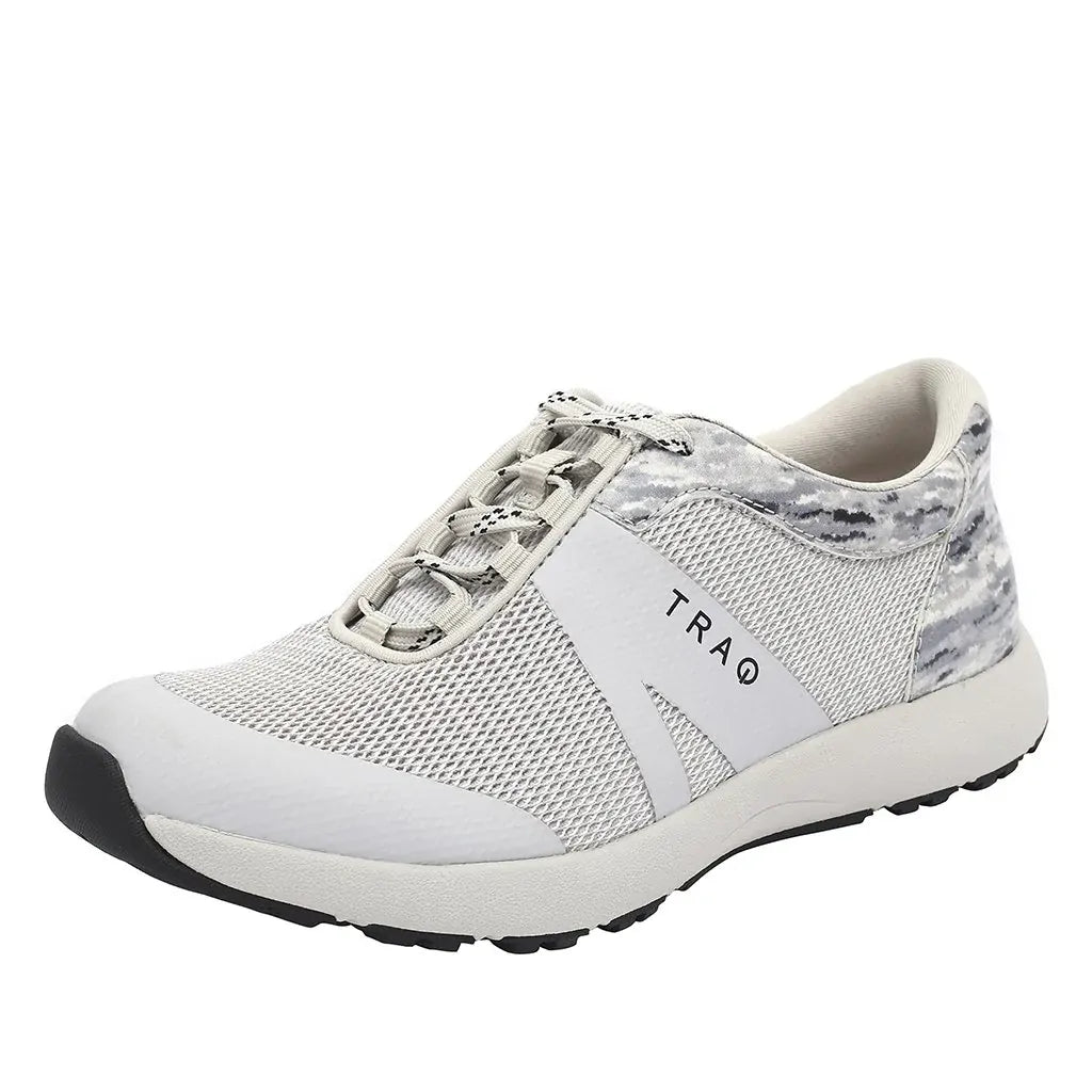 TRAQ Intent 2 Womens Walking Shoes Q-Flow2 Mesh Slip-Resistant in Cloudy Grey