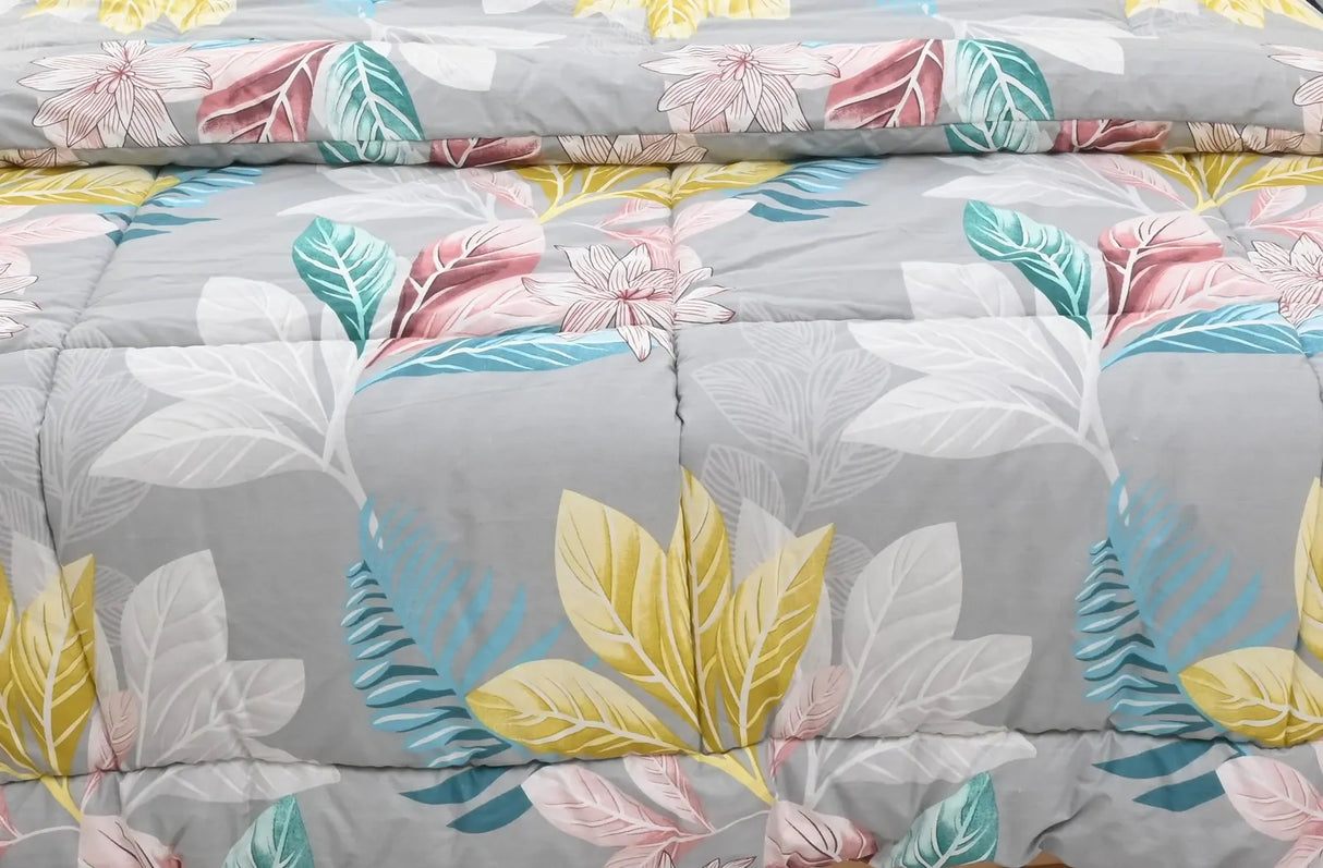 Queen Comforter Set with 2 Pillow Cases - Grey Floral (Quilt Cover, Flowers May Vary)