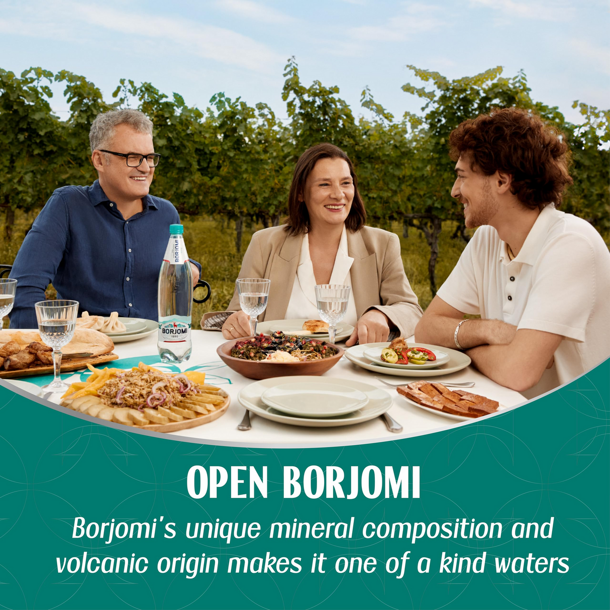 Borjomi Naturally Carbonated Sparkling Mineral Water Glass Bottle - 500ml (Product of Georgia)