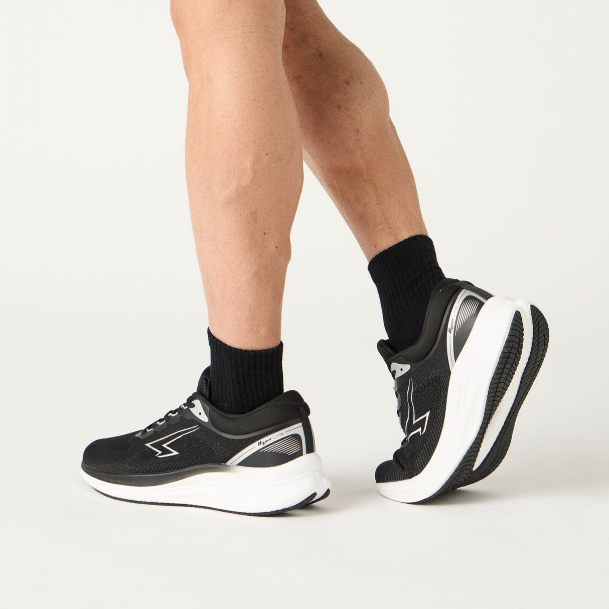 SFIDA Mens Bolster Hyper Lite Sneakers Runners Shoes in Black