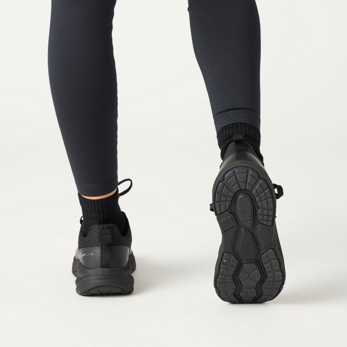 SFIDA Womens Drift Hyper Lite Runners Sneakers Runners Shoes in Black/Black