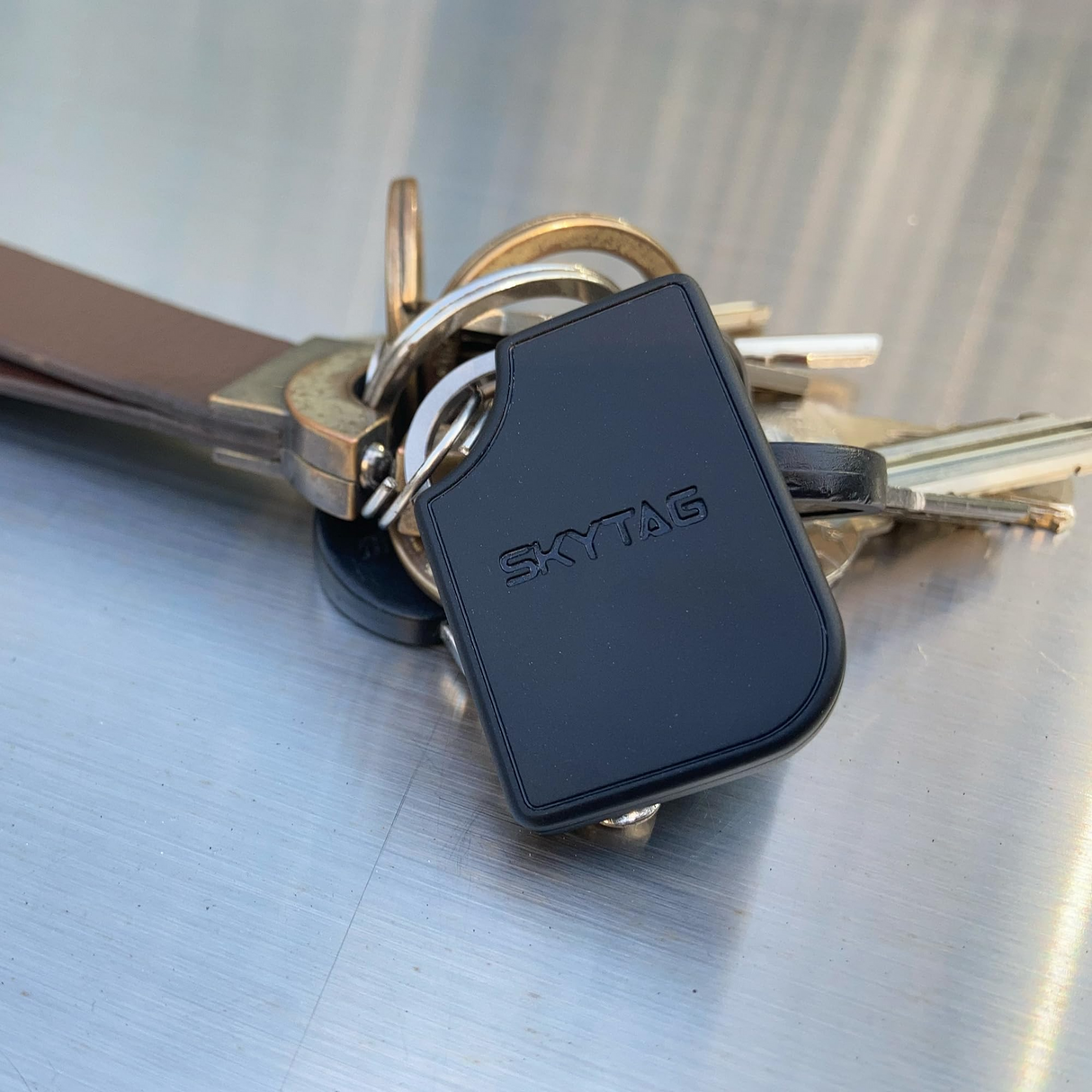 Skytag Smart Bluetooth GPS Tracker w/ Apple Find My Compatibility – Rechargeable, Waterproof, Black