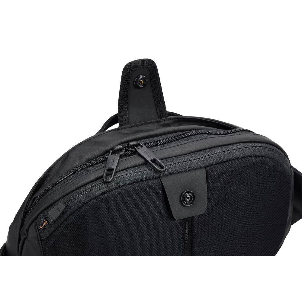 THULE Tact 5L Sling Bum Bag Water-Resistant Crossbody Waist Pack in Black