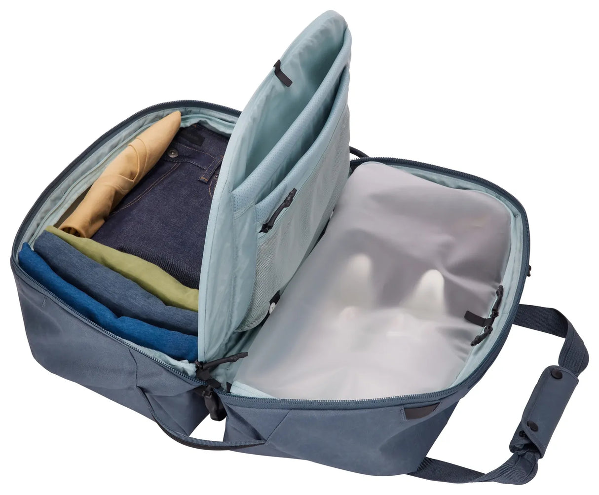 THULE Aion 35L Travel Gym Wet Gear Duffel Bag W/ Laptop Compartment in Dark Slate