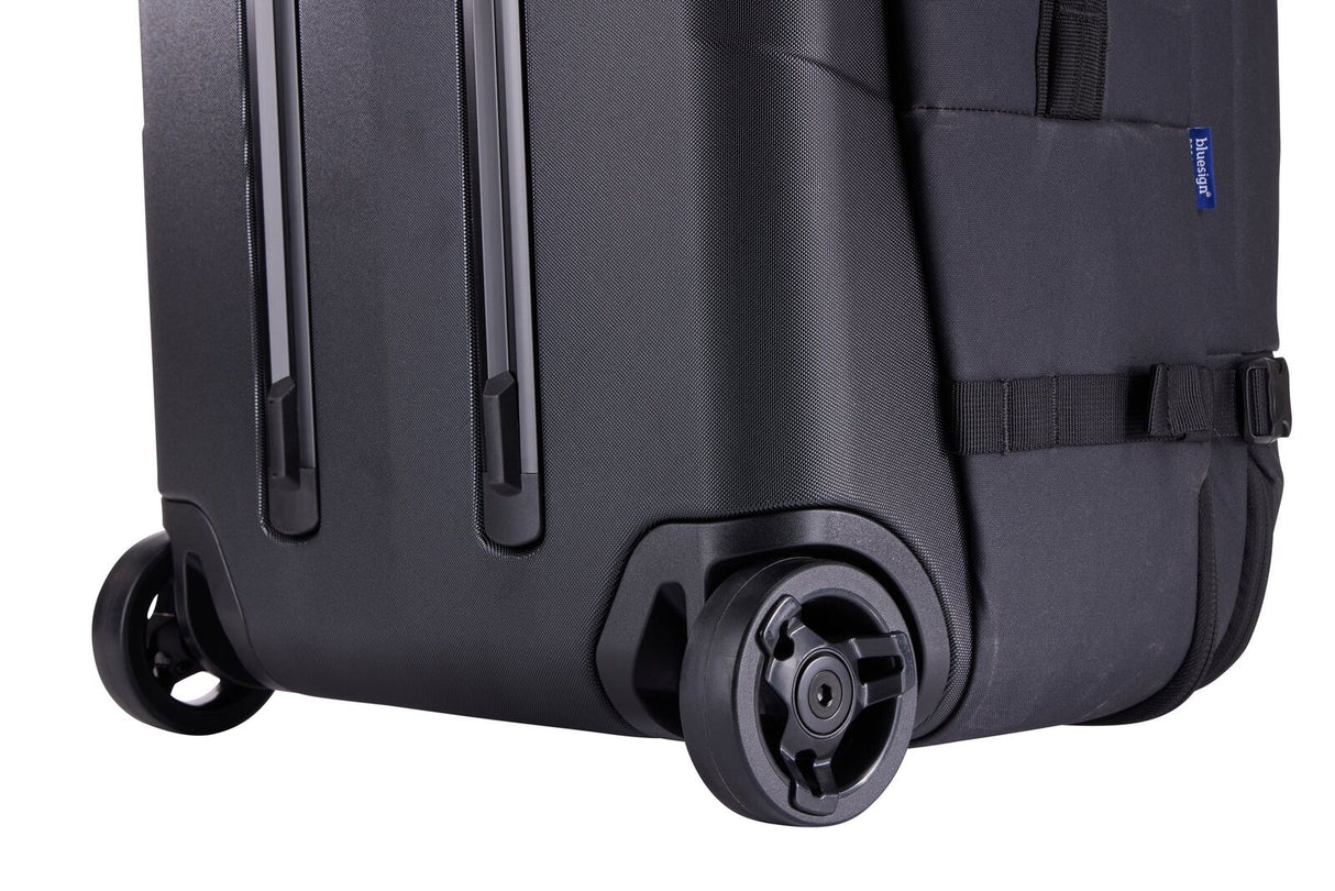 THULE Aion 95L Wheeled Duffel Travel Luggage 70cm Bag w/ Wet Compartment in Black