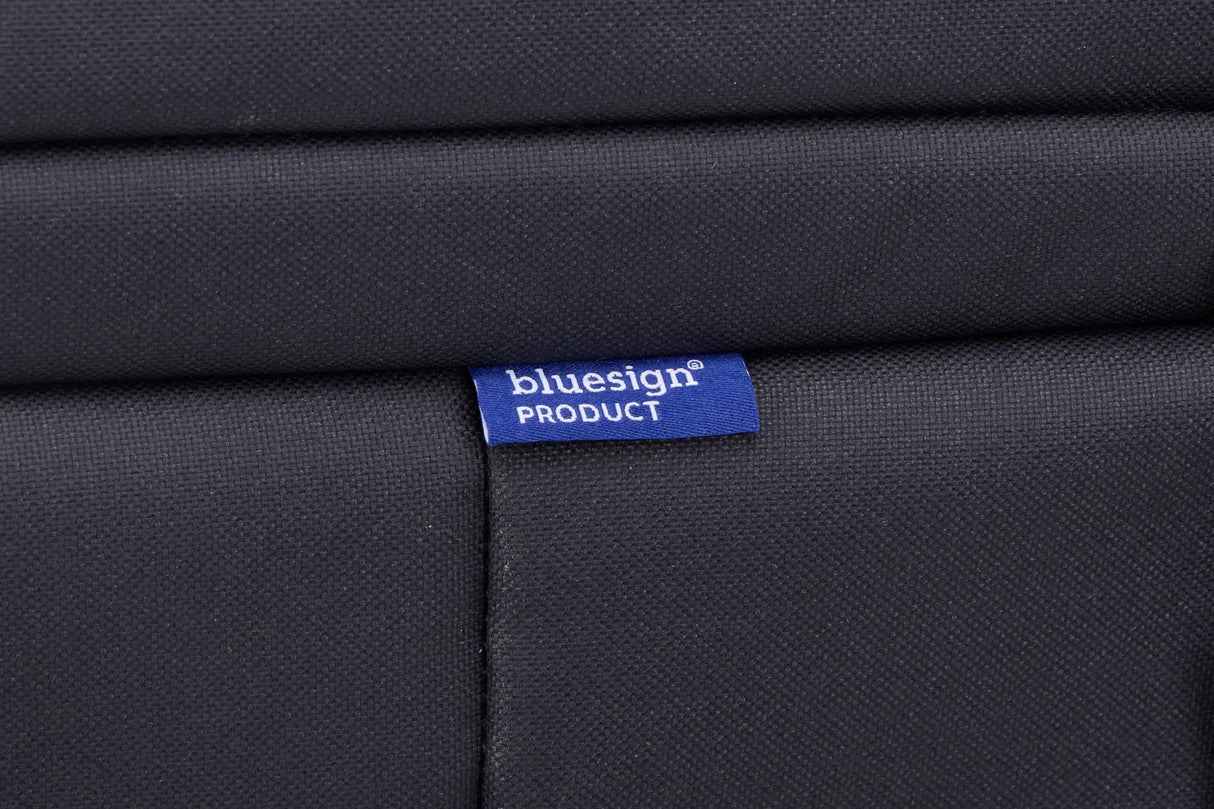 THULE Aion 95L Wheeled Duffel Travel Luggage 70cm Bag w/ Wet Compartment in Black