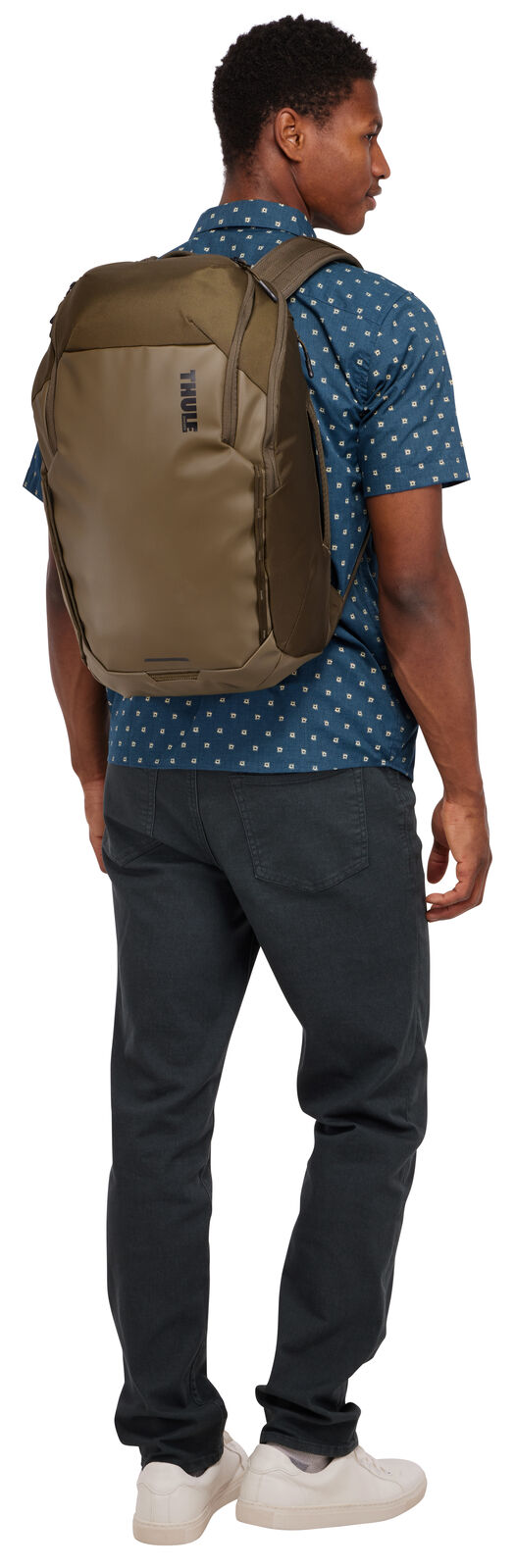 Thule Chasm 26L Everyday Backpack Bag Travel w/ Laptop Pocket in Deep Khaki