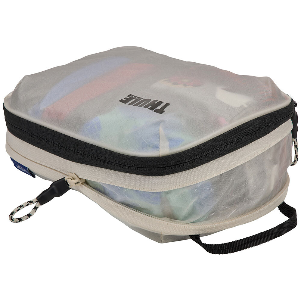 THULE Small Packing Cube 26x18x11 Compression Travel Storage Organizer in White