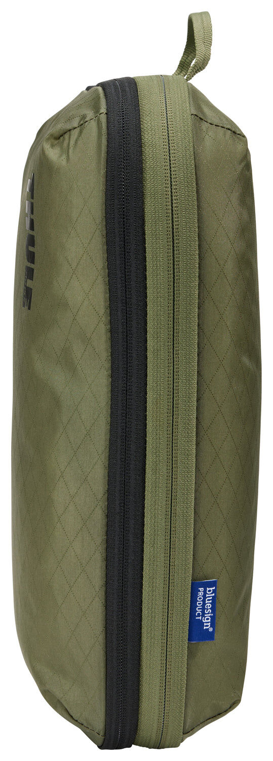 THULE 34x23x15cm Packing Cube Compression Travel Storage Bag in Soft Green - Medium