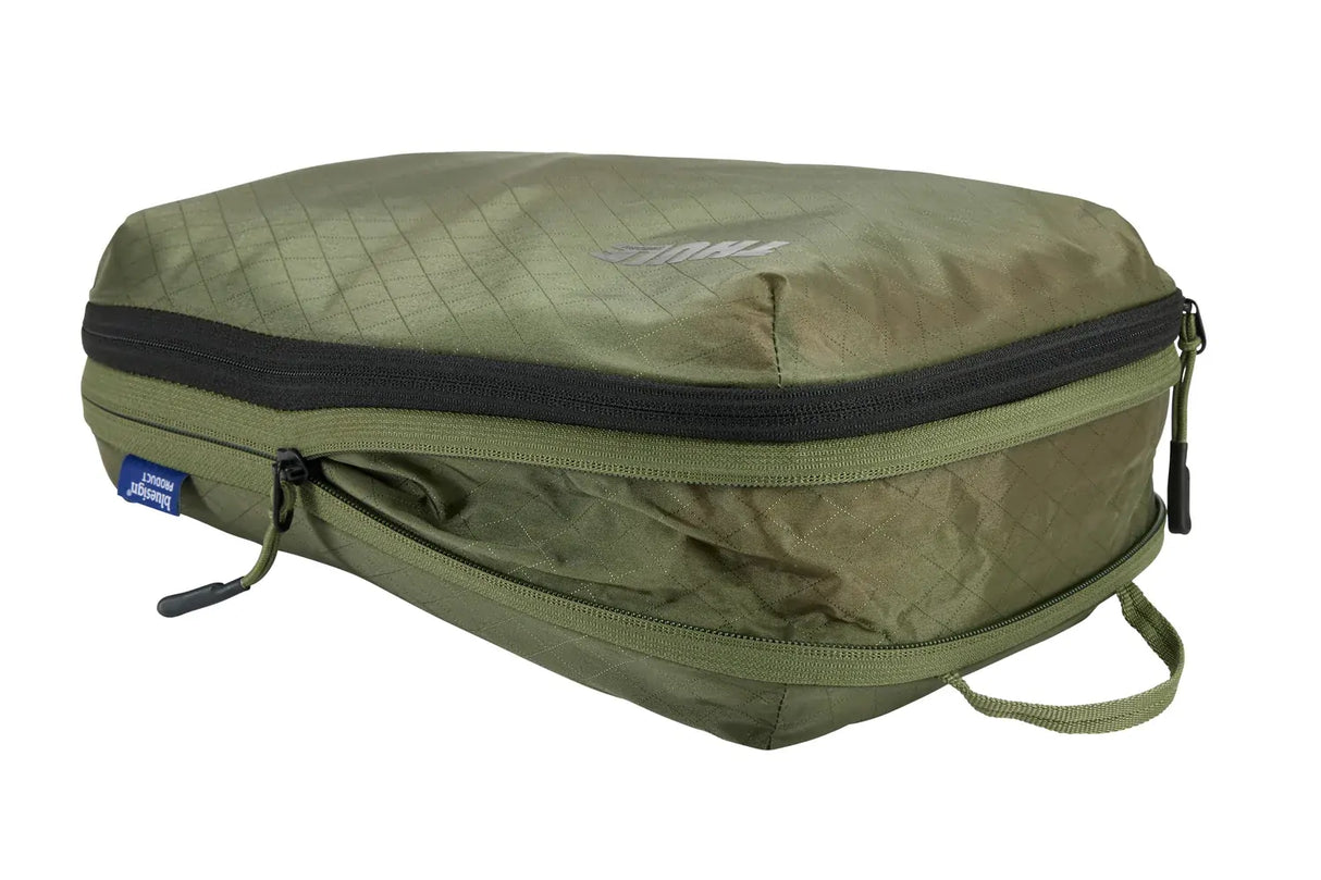 THULE 34x23x15cm Packing Cube Compression Travel Storage Bag in Soft Green - Medium