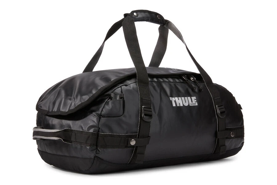 Thule Chasm 40L Duffel Overnight Travel Bag - Gloss Black (Convertible Duffle Backpack)