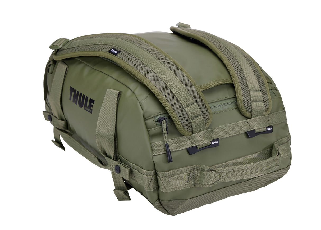 Thule Chasm 30L Duffel Overnight Bag Convertible Backpack Duffle in Olivine