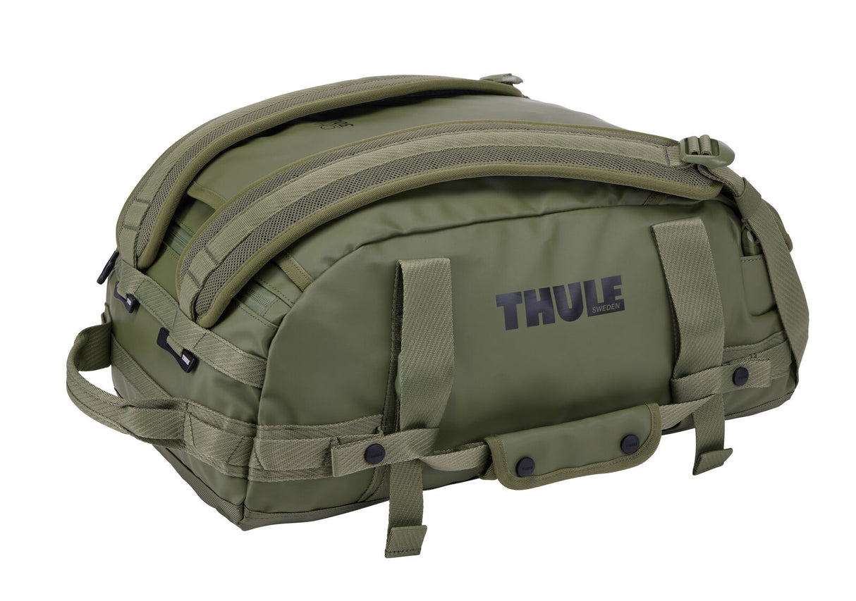 Thule Chasm 30L Duffel Overnight Bag Convertible Backpack Duffle in Olivine