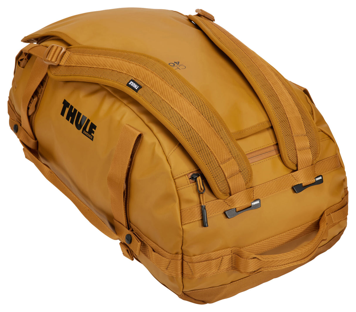 Thule Chasm 40L Duffel Overnight Bag Convertible Backpack Duffle in Golden