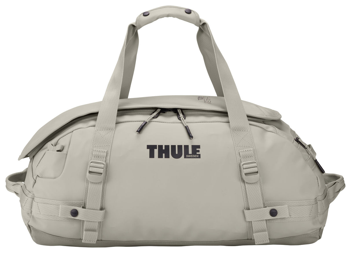 Thule Chasm 40L Duffel Overnight Bag Convertible Backpack Duffle in Sand