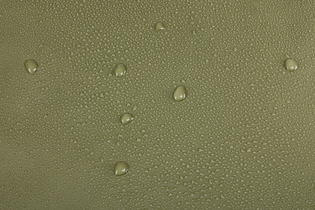 Thule Chasm 70L Duffel Overnight Bag Convertible Backpack Duffle in Olivine