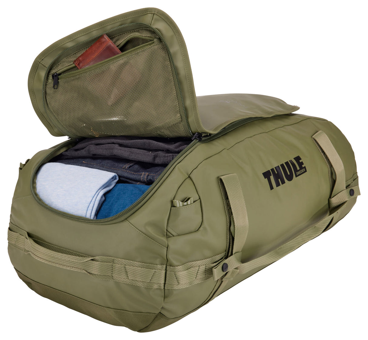 Thule Chasm 70L Duffel Overnight Bag Convertible Backpack Duffle in Olivine