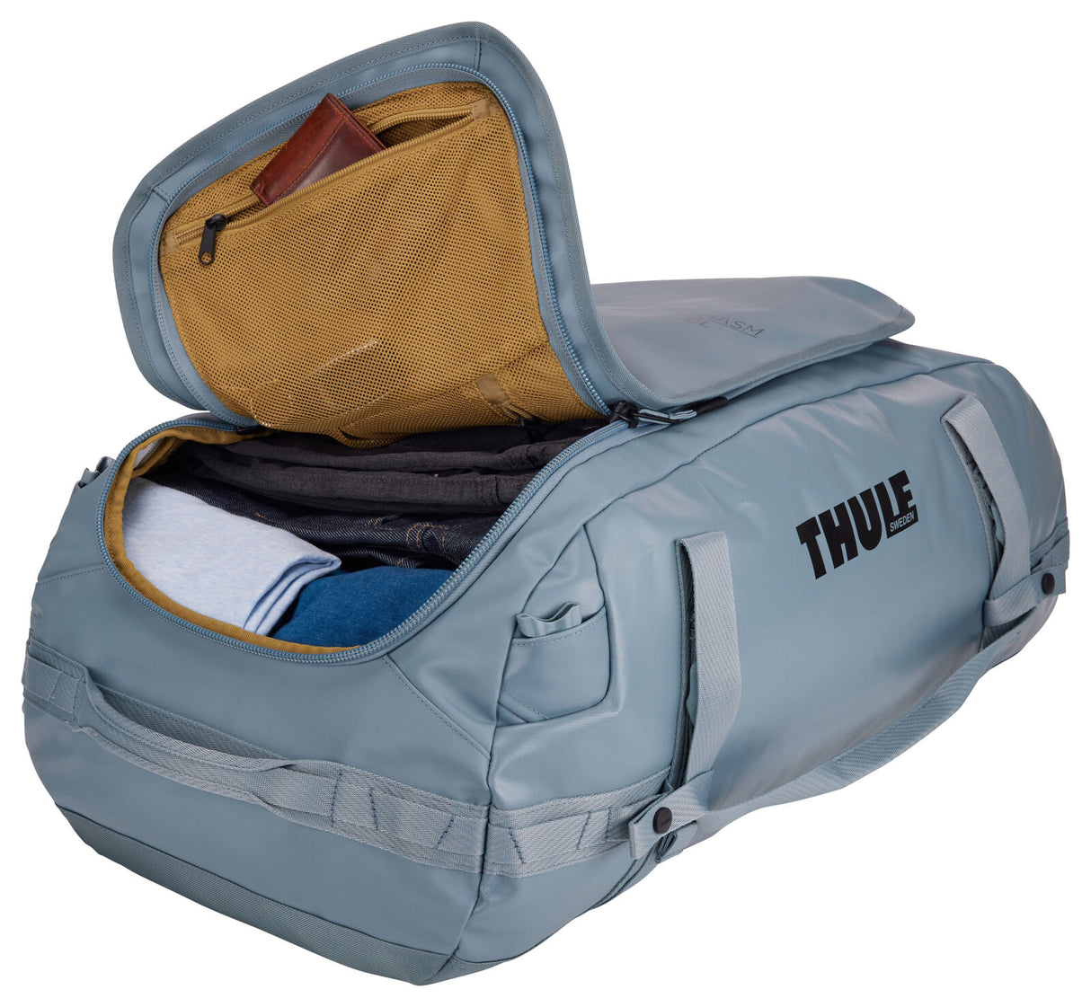 Thule Chasm 70L Duffel Overnight Bag Convertible Backpack Duffle in Pond