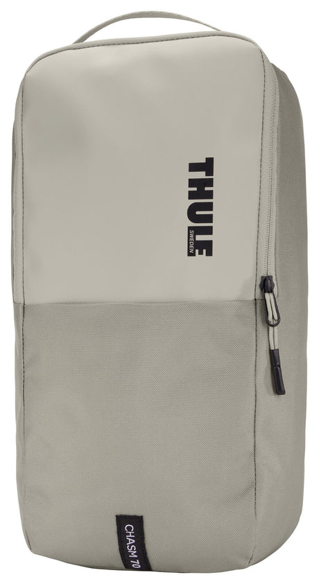Thule Chasm 70L Duffel Overnight Bag Convertible Backpack Duffle in Sand
