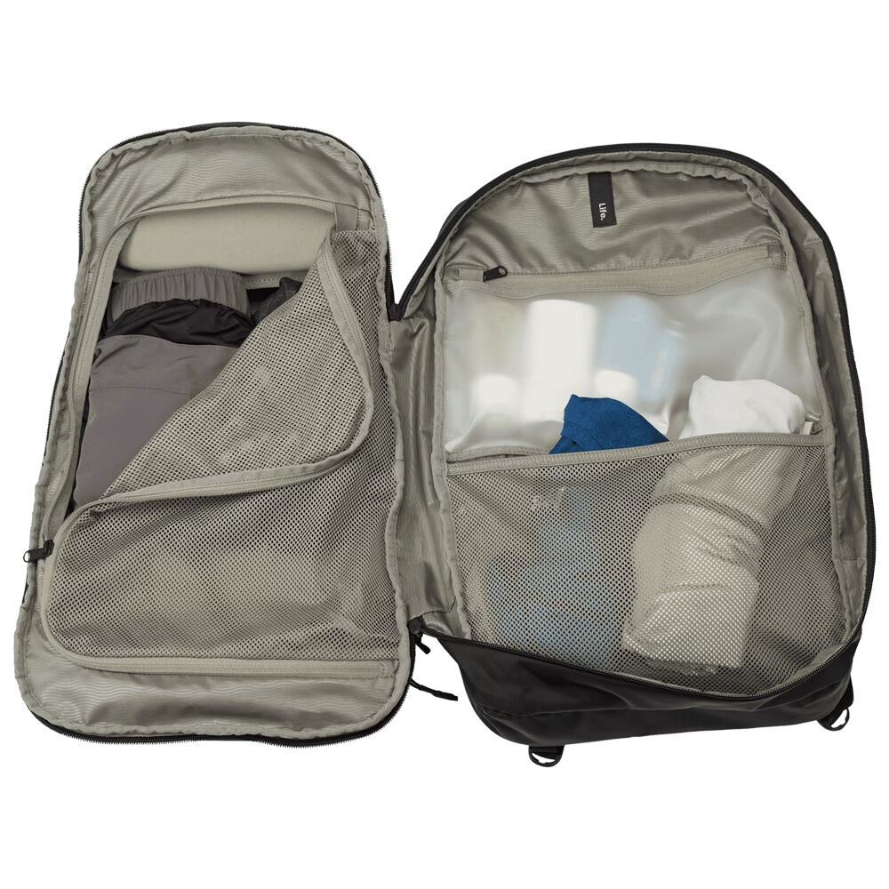 THULE EnRoute 30L Travel Backpack Work Gym Daypack Fits 15.6" Laptop in Black