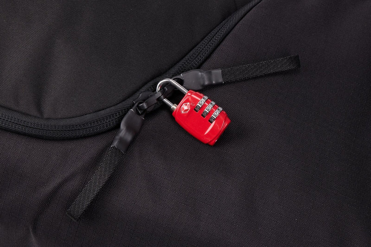 THULE 165cm RoundTrip Snowboard Roller Padded Bag Holds 2 Boards & Boots in Black