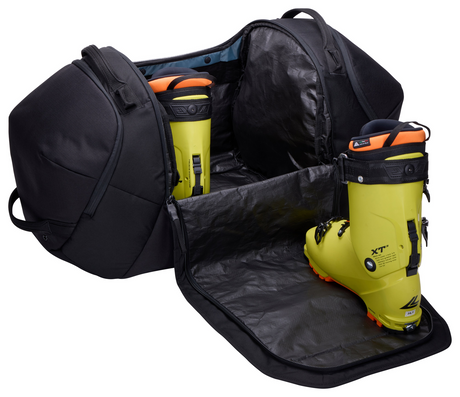 THULE Roundtrip 80L Snow/Ski Duffle Travel Bag in Black