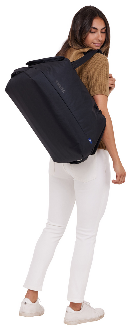 THULE Subterra 35L Waterproof Duffel Bag Travel Overnight Duffle in Black