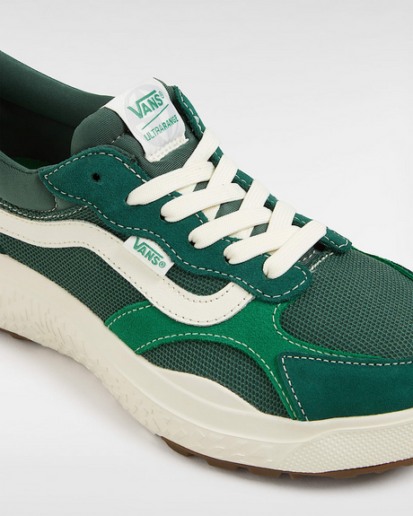 Vans MTE UltraRange Neo VR3 Shoes Sneakers in Green