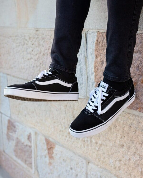 Vans Mens Ward Suede Canvas Sneakers Shoes - Black/White
