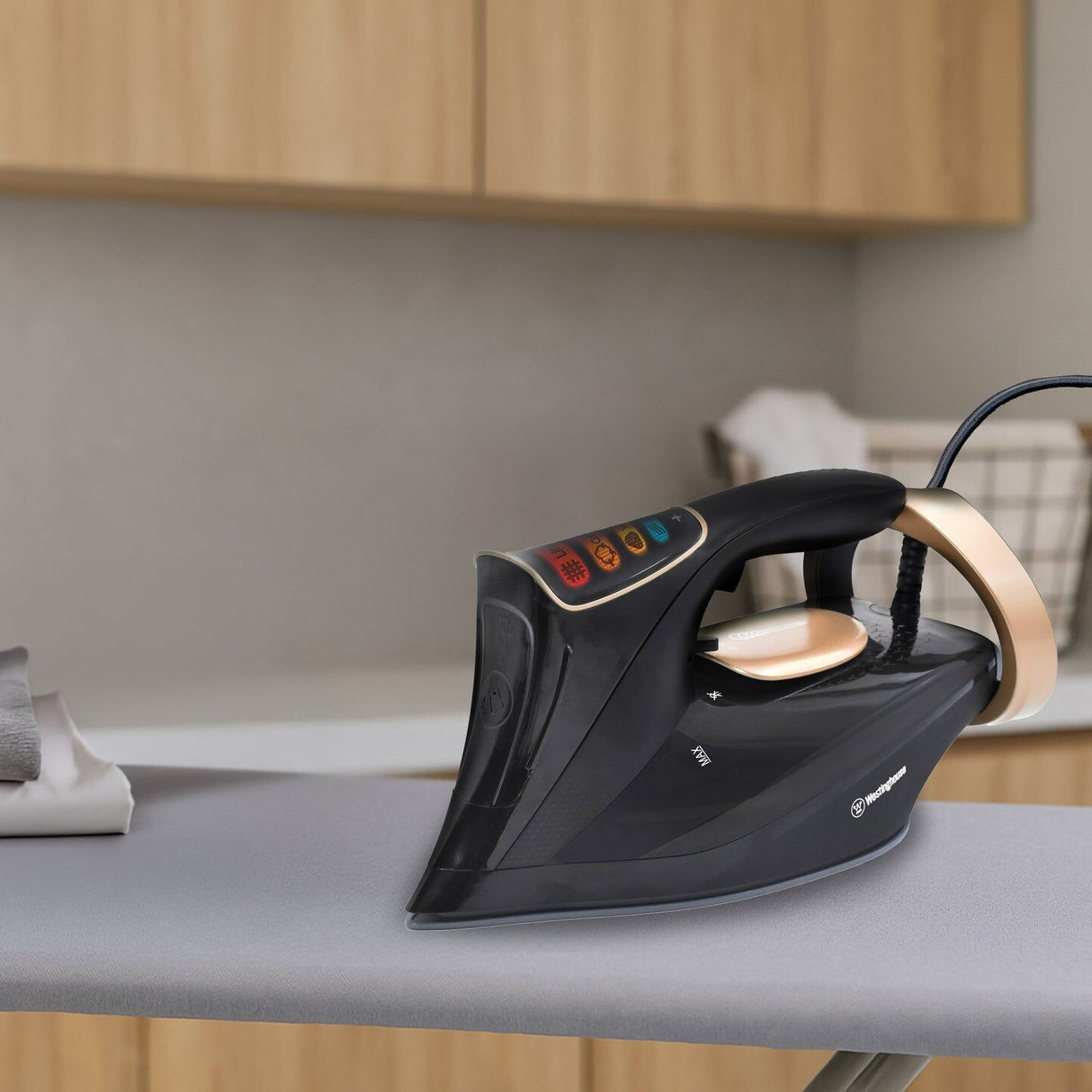Westinghouse Premium Steam Iron 2200W 300ml in Black & Gold - WHIR10KG
