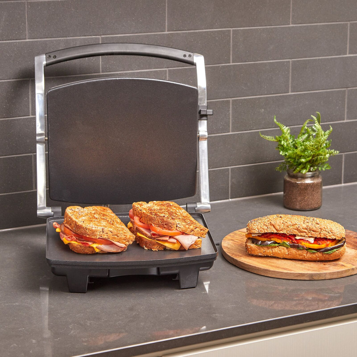 Westinghouse Sandwich Hot Press 4 Slice Flat Plate Grill - Stainless Steel - WHSWP01SS