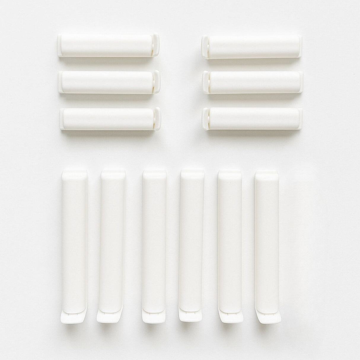 Pack of 12 WILTSHIRE BAG CLIPS Food Storage Sealing Sealer Snack Clamp Peg