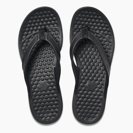 Joybees Womens Varsity Flip Flops Thongs Summer Sandals in Solid Black