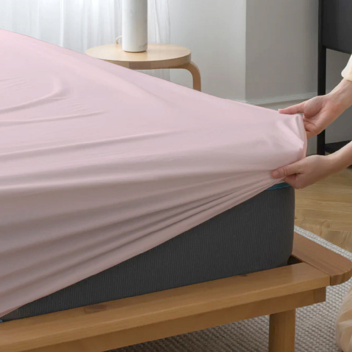 100% Cotton Percale Fitted Sheet - 40cm Depth - Clay Pink