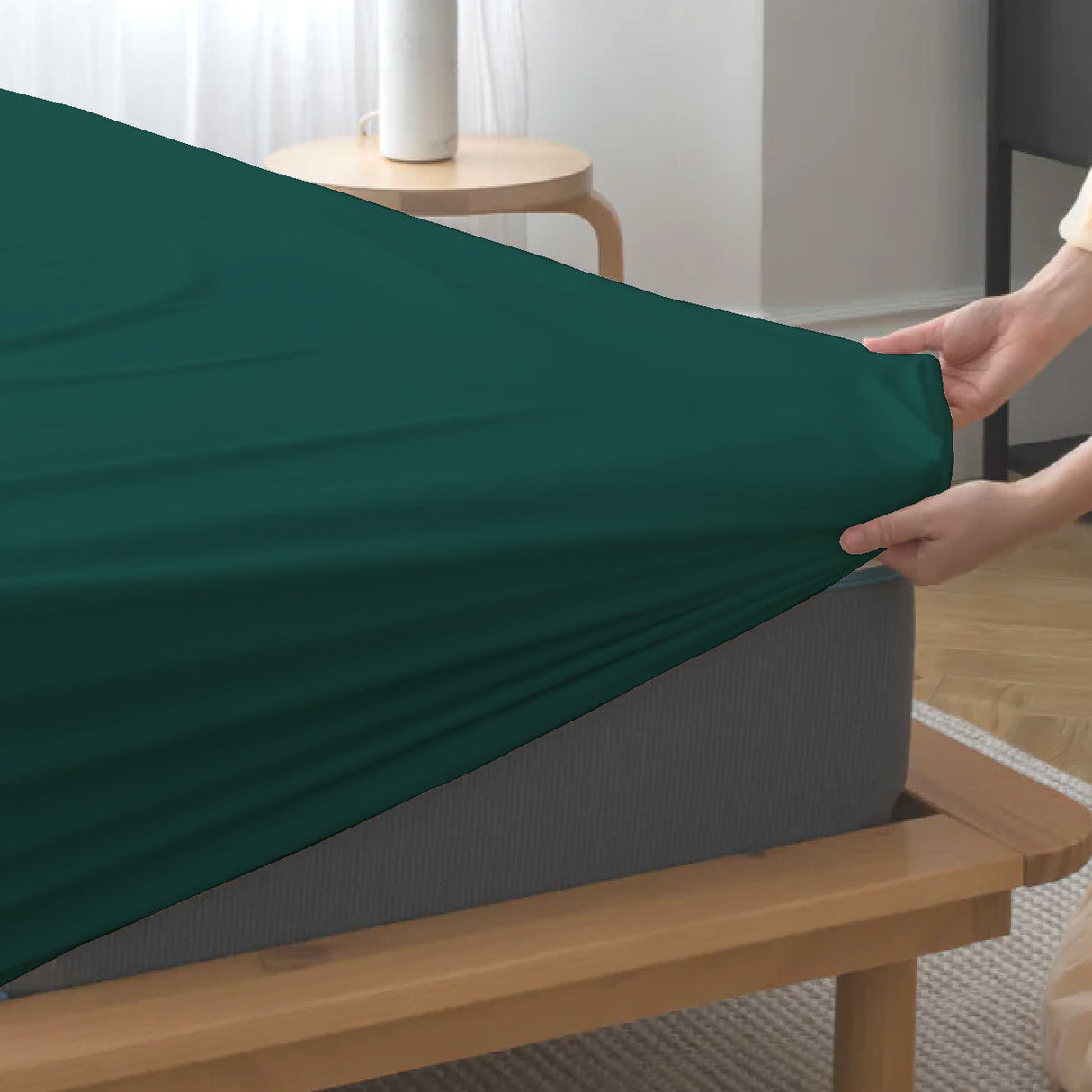 100% Cotton Percale Fitted Sheet - 40cm Depth - Forest Green