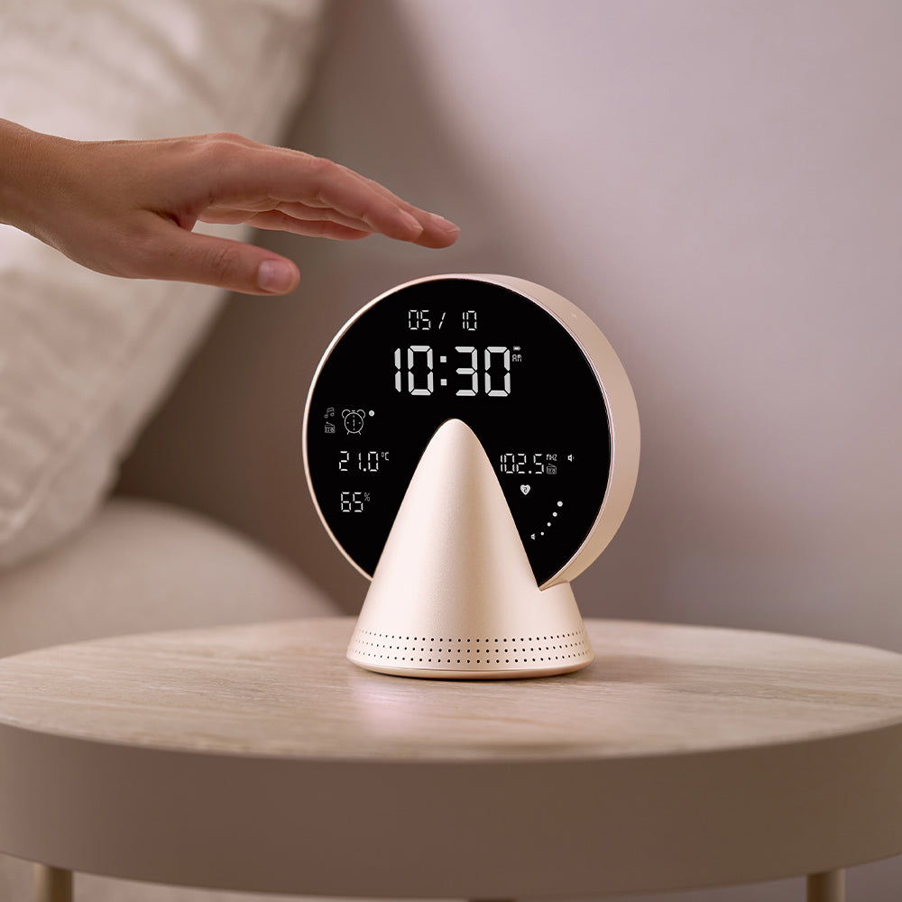 Lexon Conic Radio Alarm Clock - Gold (With Fm & Built-In Bluetooth Speaker)