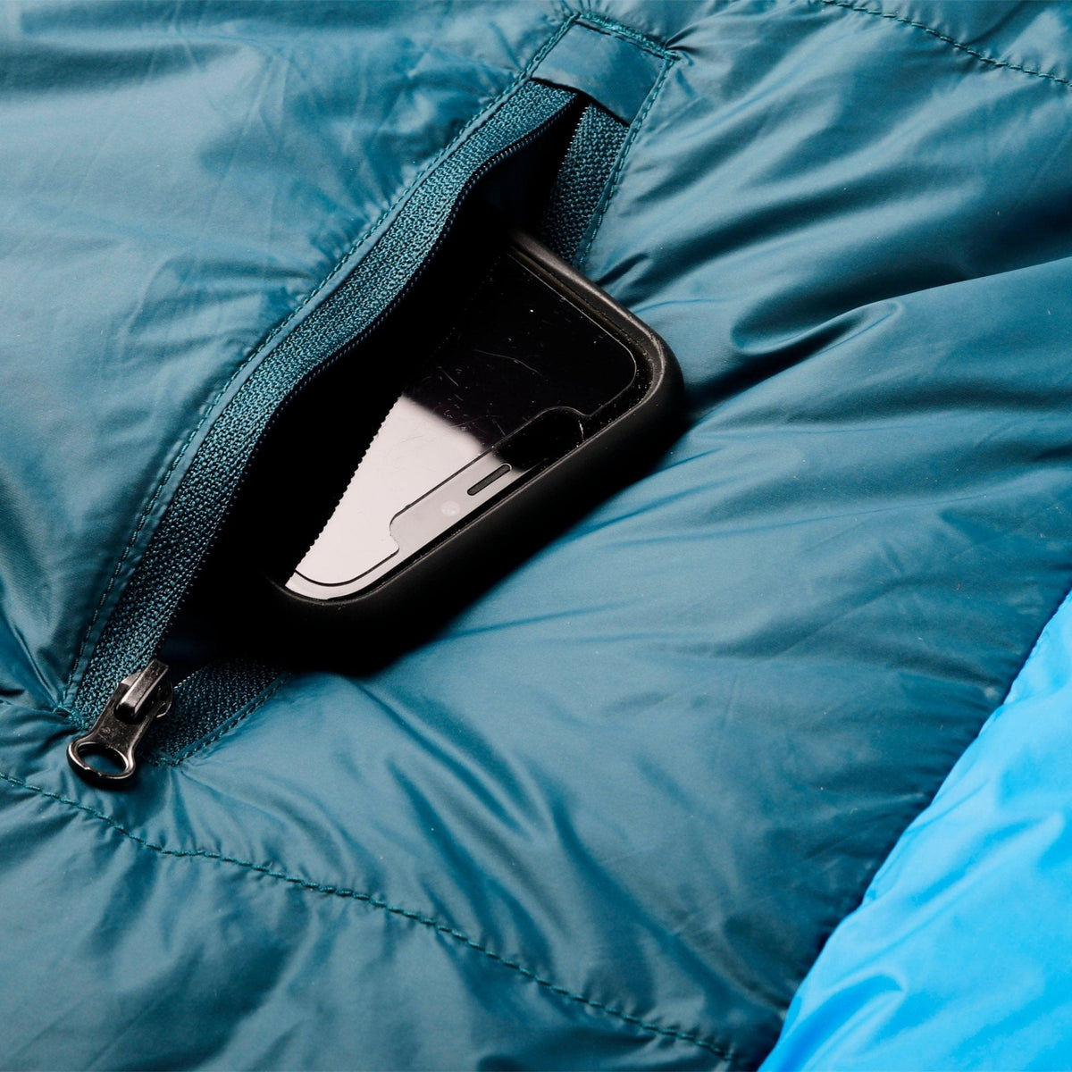 KELTY Cosmic Ultra 20 Sleeping Bag 800 DriDown - Regular Right Zip (3-Season -7°C Rated)