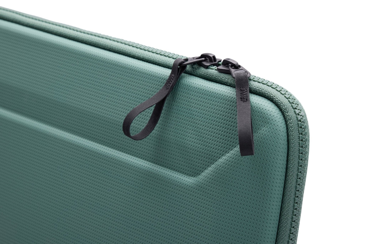 Thule Gauntlet 5 14" MacBook Pro Laptop Sleeve - Hazy Green (Hard Shell Computer Case)