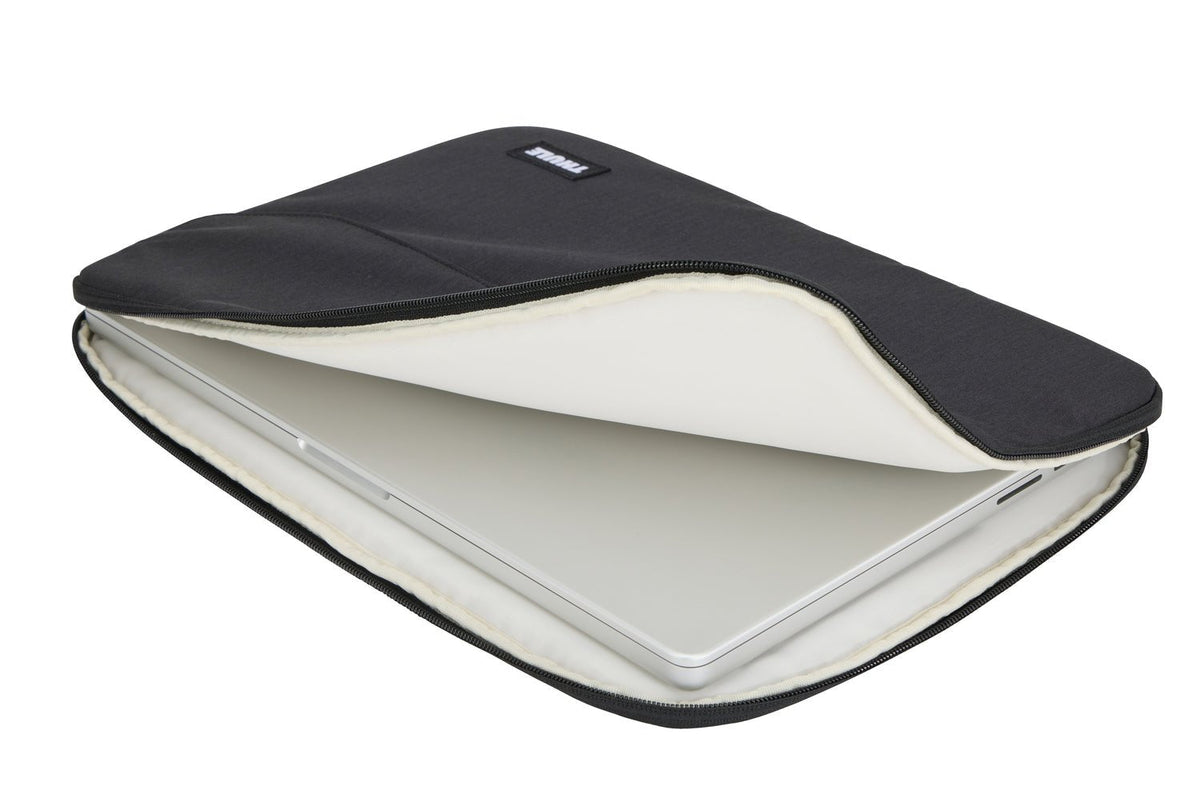 Thule Lithos 16" MacBook Pro Laptop Sleeve - Black (Computer Case)