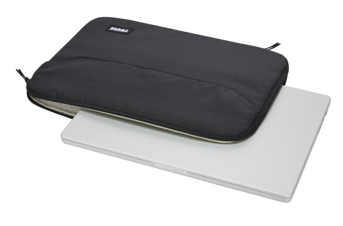Thule Lithos 16" MacBook Pro Laptop Sleeve - Black (Computer Case)