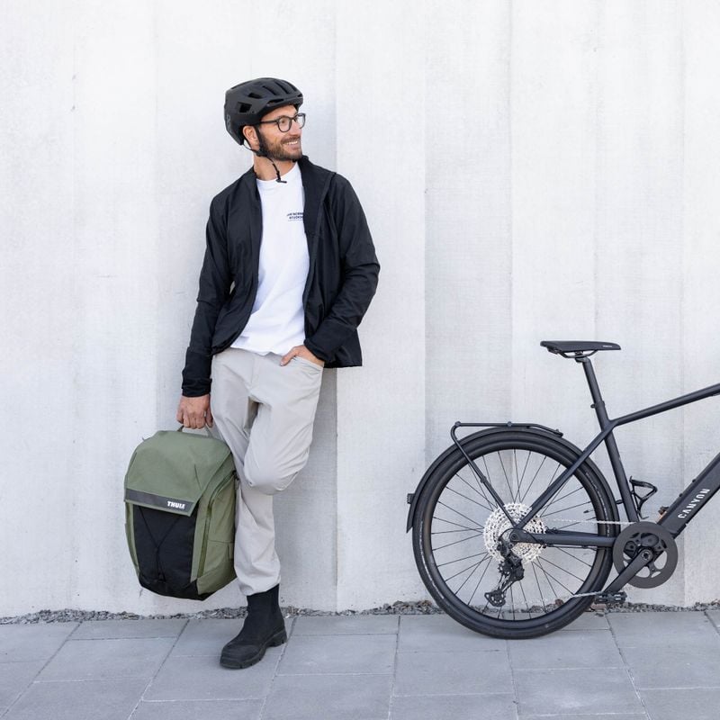Thule Paramount 28L Bike Commuter Backpack - Gentle Beige (Rain Cover & 16" Laptop Sleeve)