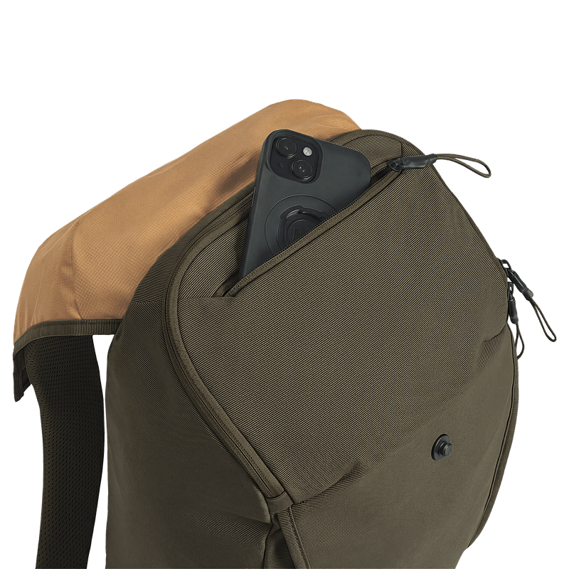 Thule Paramount 20L Daypack Lite Backpack - Mineral Brown (w/ 16" Laptop Sleeve)
