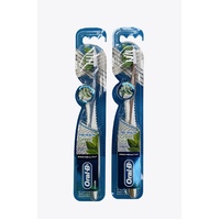 2x Oral-B Pro Health Green Tea Toothbrush Soft Oral Care