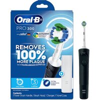 Oral-B Pro 300 Black Electric Toothbrush - Black