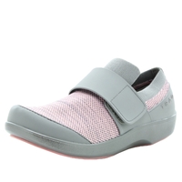 Traq By Alegria Womens Qwik Smart Comfort Walking Shoe Sneaker - Pink Multi 