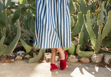 TOMS Womens Classic Alpargata Shoes - Red (Casual Slip-On Canvas Flats)